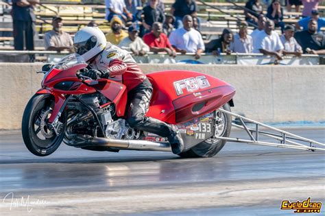 Pro Mod Nitrous Motorcycles Fight For Top Spot In Wild Session Drag