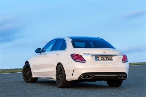 Photo MERCEDES CLASSE C Berline W205 63 AMG 476 Ch Berline 2014