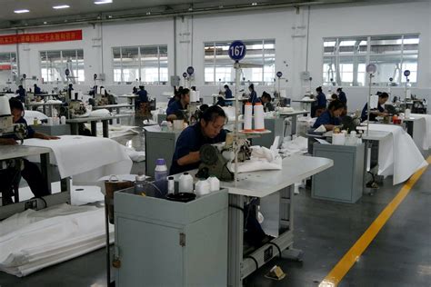 Factory Output Weakens On Widespread Slowdown China Covid Curbs