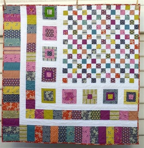 Quilt With Multiple Borders Patchwork Quilt Patterns Quilt Square