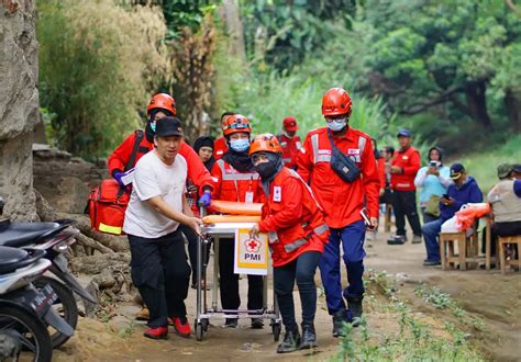 Menyebarkan Kemanusiaan Melalui Palang Merah Indonesia Pmi Kota Malang