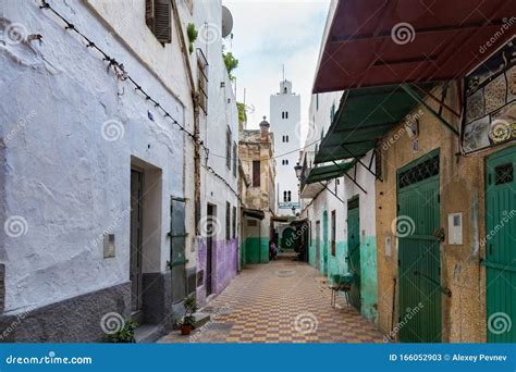 Tetouan Marruecos De Mayo De Puertas Verdes De Madera De