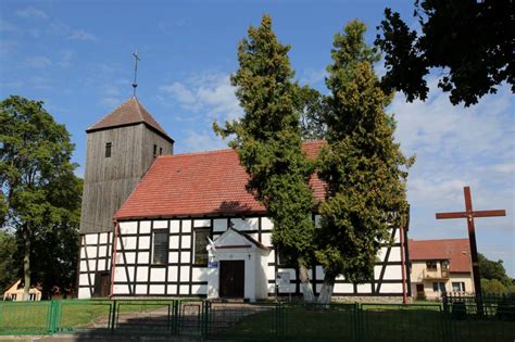 Kościół parafialny pw Nawiedzenia Najświętszej Maryi Panny Pomorze