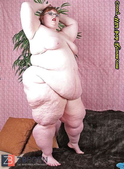 Rowan SSBBW Blue ZB Porn