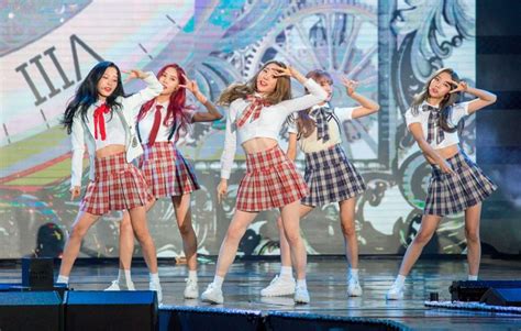 WJSN — Photos Of The K-Pop Group – Hollywood Life