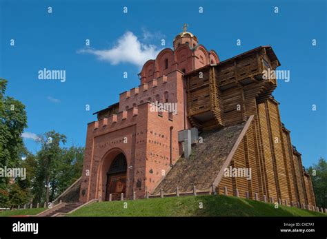 Golden Gates Of Kiev Hi Res Stock Photography And Images Alamy