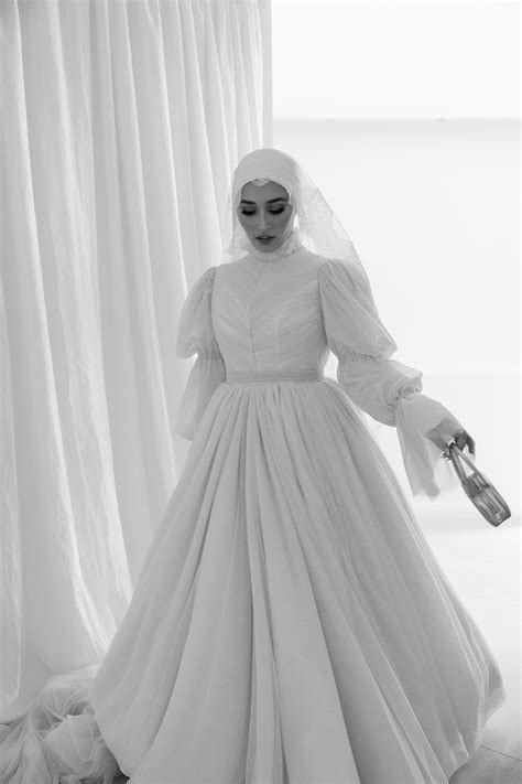 Muslim Wedding Dress High Neck Puffy Long Sleeves Tanya Bridal