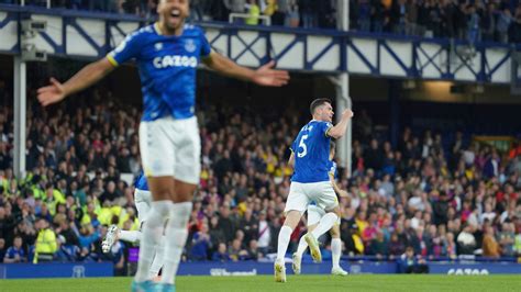 Everton 3 2 Crystal Palace Dominic Calvert Lewin Header Seals Famous