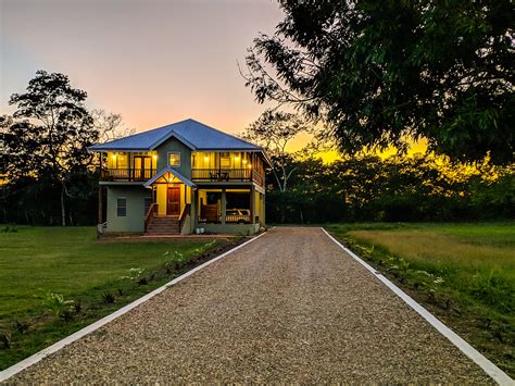 7 Solid Reasons To Buy A Second Home In Belize