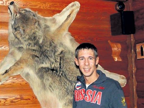 Собака - лучший друг? Панин стал звездой интернет-мемов - Экспресс газета