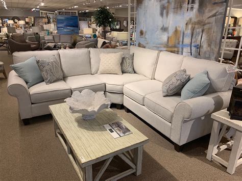 Bassett Reclining Sectional Sofa Baci Living Room