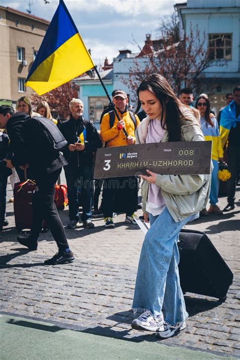 A Ukrainian Refugee Woman Honors the Memory of those Killed in the War. Editorial Stock Image ...