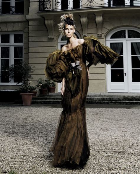 Haute Couture Dresses Dior Couture Haute Couture Fashion Armani