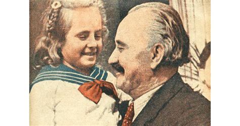 Георги Димитров с незаконен син