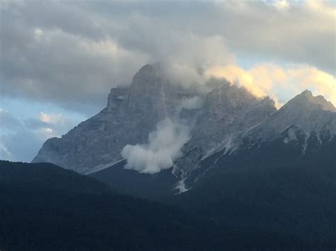 Frana Sul Monte Pelmo Paura Sulle Dolomiti Foto