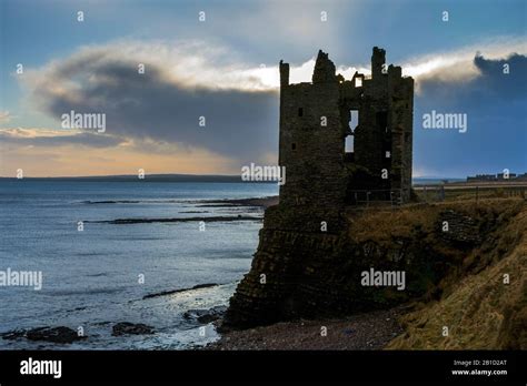 Keiss Castle Built By George Sinclair 5th Earl Of Caithness In The