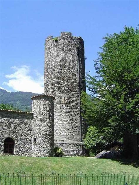 Ch Teau De Feissons Sur Isere Ch Teau F Odal Et Ruine M Di Vale