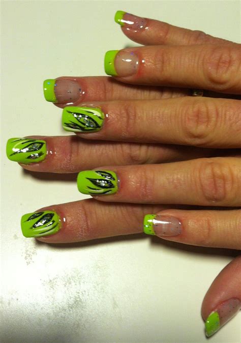 Lime Green With Black And Glitter Accents Green Nails Green Toe