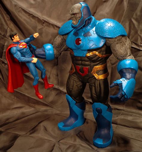 Stronox Custom Figures: DC Collectibles: Darkseid and Parademons