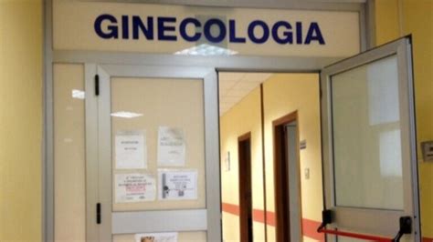 Cosenza L Usb Denuncia La Pessima Gestione Del Reparto Di Ginecologia