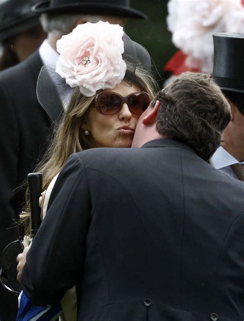 Ladies Day Brawl At Royal Ascot Elizabeth Hurley Queen Elizabeth