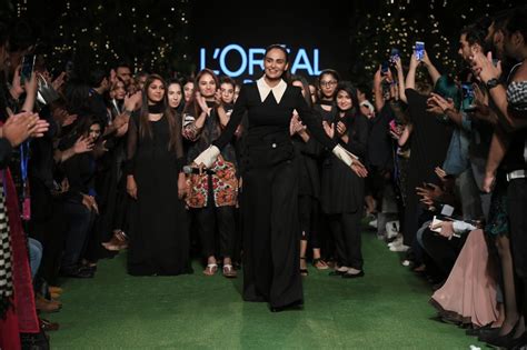 LOréal Paris Pakistan Launched I Am Worth It Campaign Loreal paris