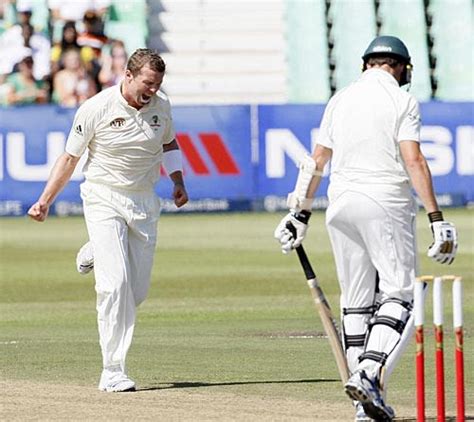 Peter Siddle Celebrates Dale Steyn S Wicket Espncricinfo