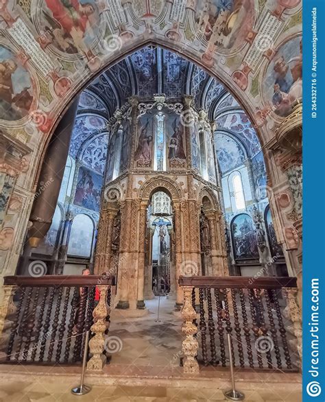 The Charola Round Templar Church In The Convent Of Christ Convento De