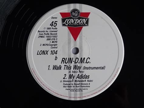 Run DMC - Walk This Way (12 inch Single) - Top Hat Records