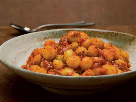 Ricetta Gnocchi Di Patate Al Sugo Di Coniglio Cucchiaio D Argento