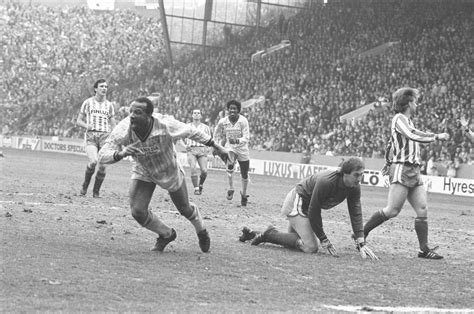 Look Fa Cup Memories Cov City V Sheffield Wednesday Coventrylive