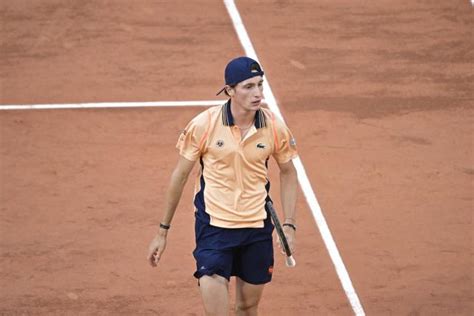 Ugo Humbert Apr S Sa Premi Re Victoire Roland Garros J Ai Pass