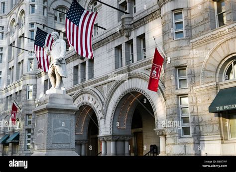 Old Post Office Pavilion Washington Dc Stock Photo Alamy