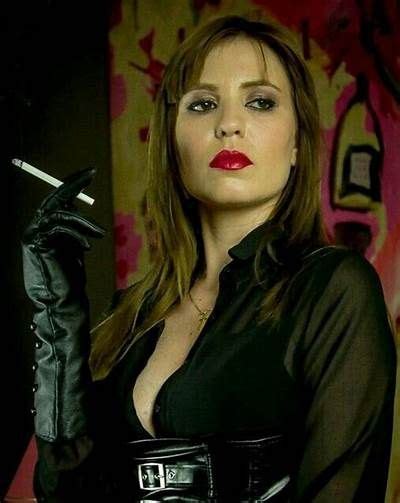 Pin On Leather Rubber Pvc Ladies Smoking Ladies Sexy Smoking Long Leather Coat Leather Gloves