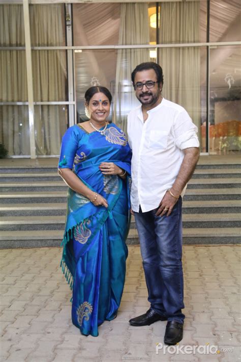 Saranya Ponvannan Photos | Saranya Ponvannan Pics & Photo Gallery | Hot ...