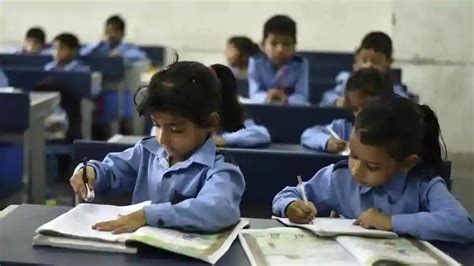 Karnataka Govt Asks Private Unaided Schools Not To Hike Fees Hindustan Times