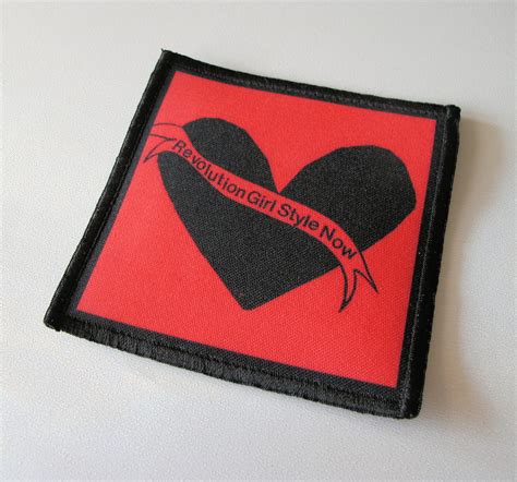 BIKINI KILL Revolution Girl Style Now