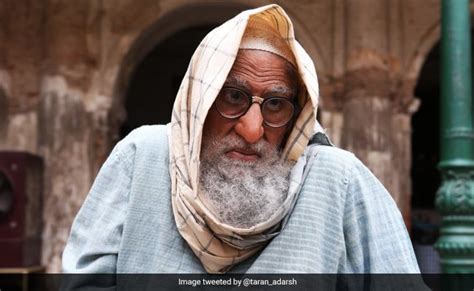 Amitabh Bachchan, 51-Years-Old In Bollywood, "Amazed" At Gulabo Sitabo's Digital Release