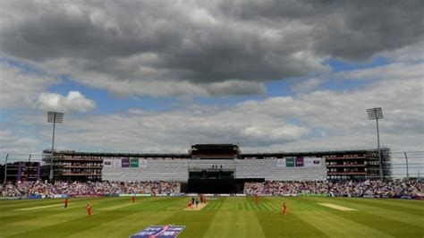 Hampshires Ageas Bowl Hotel Build Resumes Bbc News