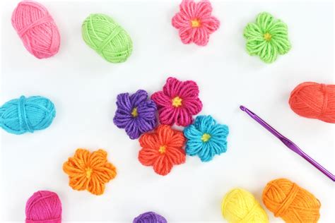 How to Crochet Puff Stitch Flowers