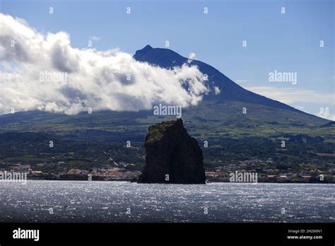 Pico volcano, Pico island, Azores Stock Photo - Alamy