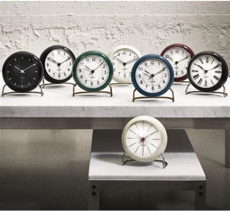 Arne Jacobsen Reloj De Mesa Con Alarma Yaxa Colombia