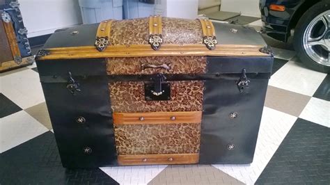 The Wedding Trunk Collectors Weekly