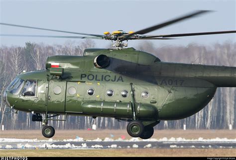 SN 41XP Mil Mi 8T Hip Poland Police Eryk Strzala JetPhotos