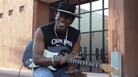 Carvin Jones Bluesman Youtube