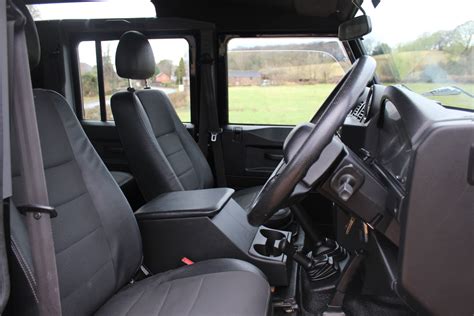 2015 65 Defender 110 Tdci Xs Utility Wagon Santorini Black Jim Hallam