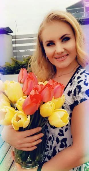 Rencontrez Olga Femme Ukrainienne Odessa 40 Ans ID16320 Profils