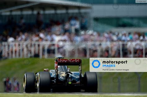 Pastor Maldonado Ven Lotus E Hybrid At Formula One World