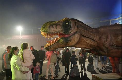 Jurassic Park grandeur nature une expo avec des dinosaures géants