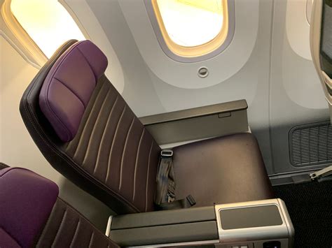 United Airlines Premium Economy Review